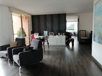 Apartamento de 3 alcobas en venta en Bella Suiza, Bogotá, 160 m² · foto 1 de 20