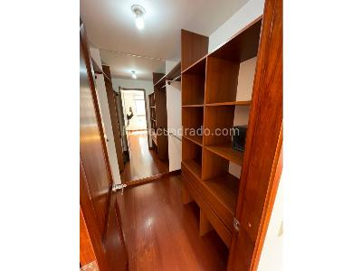 Apartamento de 3 alcobas en venta en Bella Suiza, Bogotá, 147 m² · foto 6 de 20