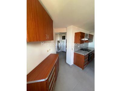 Apartamento de 3 alcobas en venta en Bella Suiza, Bogotá, 147 m² · foto 7 de 20