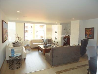 Apartamento en venta en Santa Barbara Alta, Bogotá · foto 3 de 20