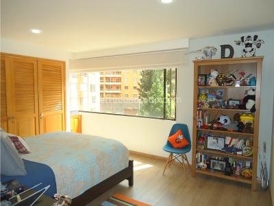 Apartamento en venta en Santa Barbara Alta, Bogotá · foto 18 de 20