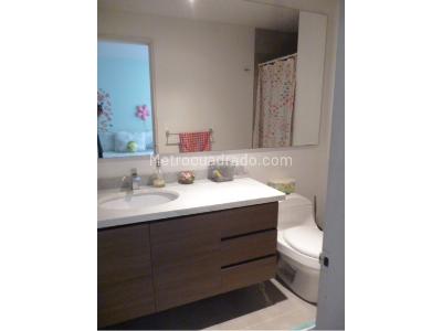 Apartamento de 3 alcobas en venta en Bosque Medina, Bogotá, 206 m² · foto 8 de 19