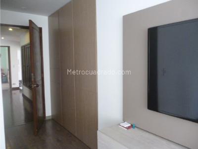 Apartamento de 3 alcobas en venta en Bosque Medina, Bogotá, 206 m² · foto 10 de 19