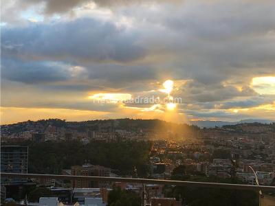 Apartamento de 4 alcobas en venta en Bosque Medina, Bogotá, 227 m² · foto 4 de 19