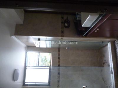 Apartamento de 3 alcobas en venta en Bosque Medina, Bogotá, 256 m² · foto 8 de 20