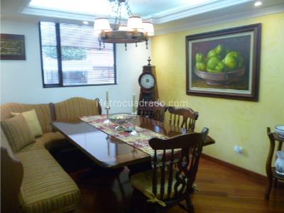 Apartamento de 3 alcobas en venta en Bosque Medina, Bogotá, 256 m² · foto 9 de 20