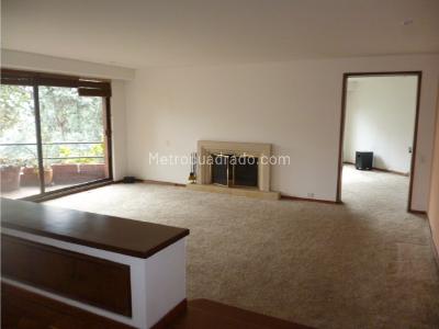 Apartamento de 3 alcobas en venta en Bosque Medina, Bogotá, 247 m² · foto 3 de 20