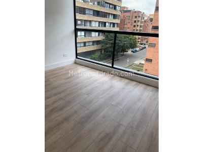 Apartamento en venta en La Carolina, Bogotá · foto 4 de 20