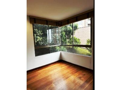 Apartamento en venta en Bella Suiza, Bogotá · foto 6 de 16