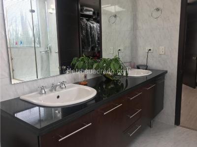 Apartamento en venta en Bosques De La Cañada, Bogotá · foto 13 de 20