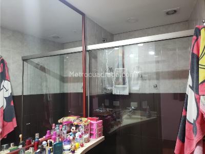 Apartamento de 3 alcobas en venta en Bella Suiza, Bogotá, 130 m² · foto 8 de 20