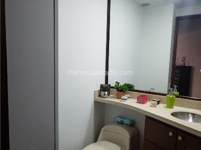 Apartamento de 3 alcobas en venta en Bella Suiza, Bogotá, 130 m² · foto 14 de 20