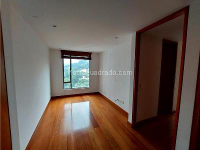 Apartamento en venta en Bosque De Pinos, Bogotá · foto 4 de 20