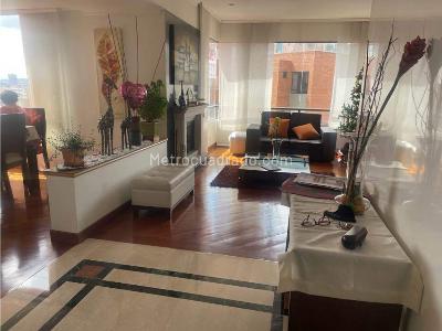 Apartamento en venta en La Carolina, Bogotá · foto 14 de 19