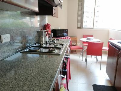 Apartamento de 3 alcobas en venta en Bella Suiza, Bogotá, 130 m² · foto 3 de 20