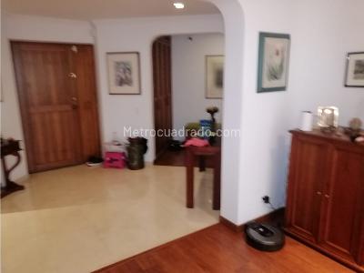Apartamento en venta en Bella Suiza, Bogotá · foto 2 de 20