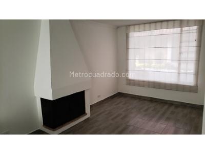 Casa en venta en Cedritos, Bogotá · foto 3 de 20