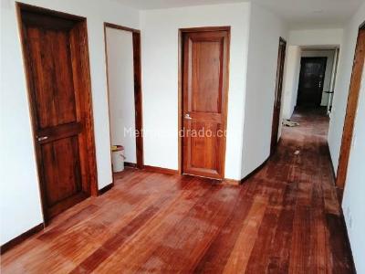 Apartamento de 3 alcobas en venta en Bella Suiza, Bogotá, 160 m² · foto 6 de 20