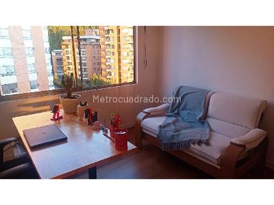 Apartamento de 3 alcobas en venta en Bella Suiza, Bogotá, 147 m² · foto 3 de 20