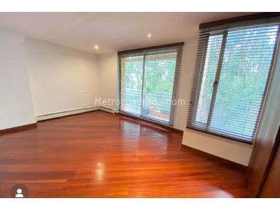Apartamento de 4 alcobas en venta en Bosque Medina, Bogotá, 250 m² · foto 3 de 16