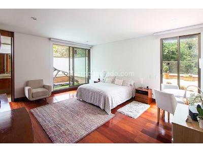 Apartamento de 3 alcobas en venta en Sierras Del Moral, Bogotá, 268 m² · foto 16 de 17