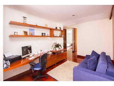 Apartamento de 3 alcobas en venta en Sierras Del Moral, Bogotá, 268 m² · foto 7 de 17