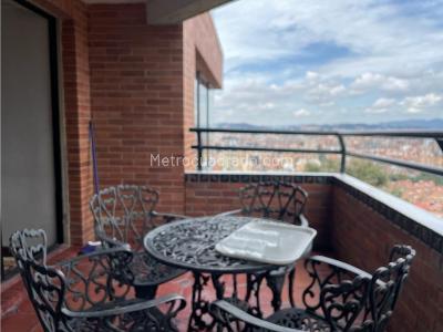 Apartamento de 3 alcobas en venta en Montearroyo, Bogotá, 252 m² · foto 13 de 20