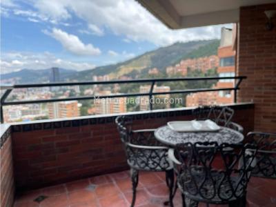 Apartamento de 3 alcobas en venta en Montearroyo, Bogotá, 252 m² · foto 4 de 20
