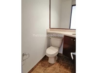 Apartamento de 3 alcobas en venta en Bella Suiza, Bogotá, 130 m² · foto 5 de 20