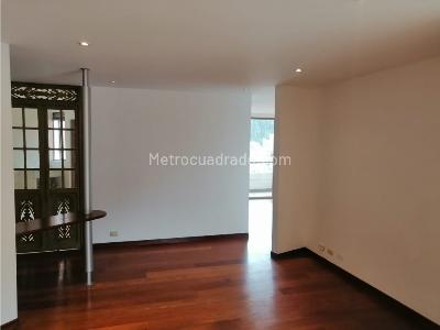 Apartamento de 3 alcobas en venta en Bella Suiza, Bogotá, 130 m² · foto 6 de 20
