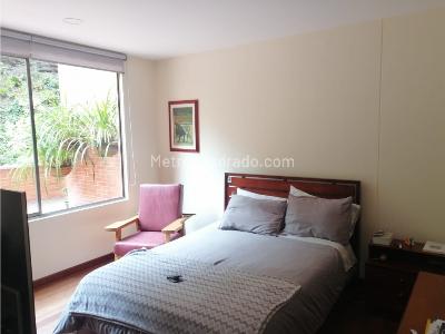 Apartamento de 3 alcobas en venta en Bella Suiza, Bogotá, 222 m² · foto 8 de 20