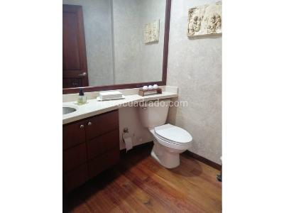 Apartamento de 3 alcobas en venta en Bella Suiza, Bogotá, 222 m² · foto 12 de 20