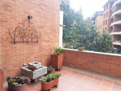Apartamento de 3 alcobas en venta en Bella Suiza, Bogotá, 222 m² · foto 17 de 20