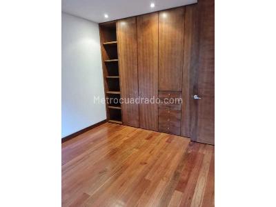 Apartamento de 3 alcobas en venta en Usaquen, Bogotá, 191 m² · foto 9 de 17