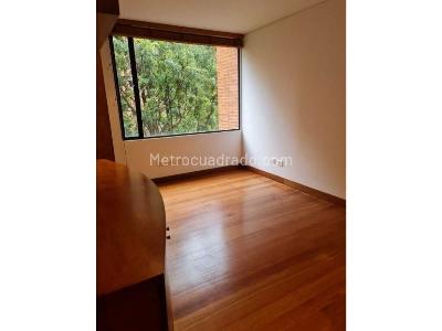 Apartamento de 3 alcobas en venta en Usaquen, Bogotá, 191 m² · foto 10 de 17