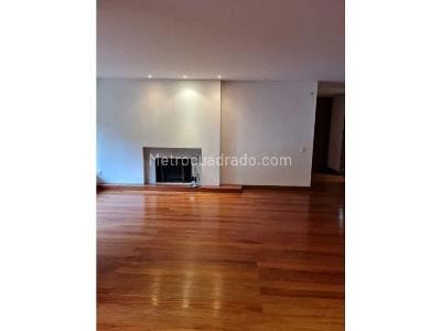 Apartamento de 3 alcobas en venta en Usaquen, Bogotá, 191 m² · foto 12 de 17