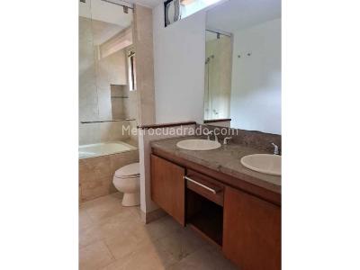 Apartamento de 3 alcobas en venta en Usaquen, Bogotá, 191 m² · foto 14 de 17