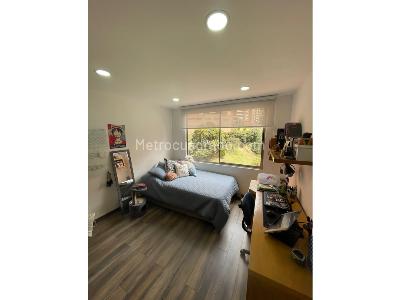 Apartamento de 3 alcobas en venta en Bella Suiza, Bogotá, 160 m² · foto 18 de 20