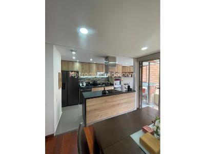 Apartamento de 3 alcobas en venta en Bella Suiza, Bogotá, 160 m² · foto 7 de 20