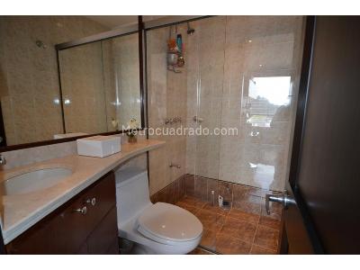 Apartamento de 3 alcobas en venta en Bella Suiza, Bogotá, 160 m² · foto 7 de 17