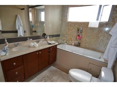 Apartamento de 3 alcobas en venta en Bella Suiza, Bogotá, 160 m² · foto 9 de 17