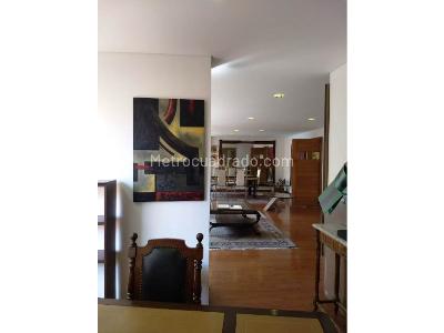 Apartamento en venta en La Carolina, Bogotá · foto 4 de 20