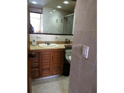 Apartamento en venta en La Carolina, Bogotá · foto 8 de 20