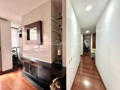 Apartamento de 3 alcobas en venta en Alameda, Bogotá, 130 m² · foto 7 de 20