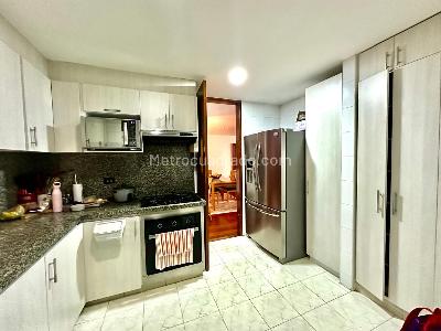 Apartamento de 3 alcobas en venta en Alameda, Bogotá, 130 m² · foto 10 de 20