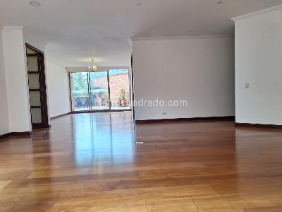 Apartamento en venta en Bella Suiza Alta, Bogotá · foto 3 de 17