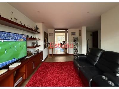 Apartamento de 3 alcobas en venta en Bosque Medina, Bogotá, 213 m² · foto 4 de 18