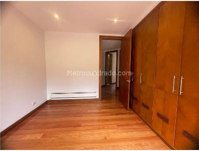 Apartamento en venta en Santa Barbara Alta, Bogotá · foto 15 de 16