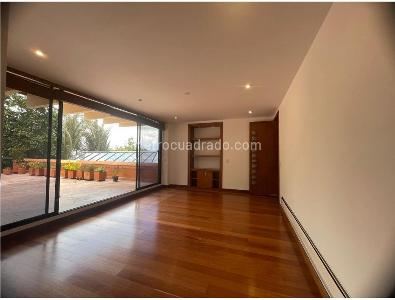 Apartamento en venta en Santa Barbara Alta, Bogotá · foto 6 de 16