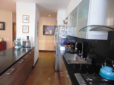Apartamento en venta en Chico Navarra, Bogotá · foto 15 de 16